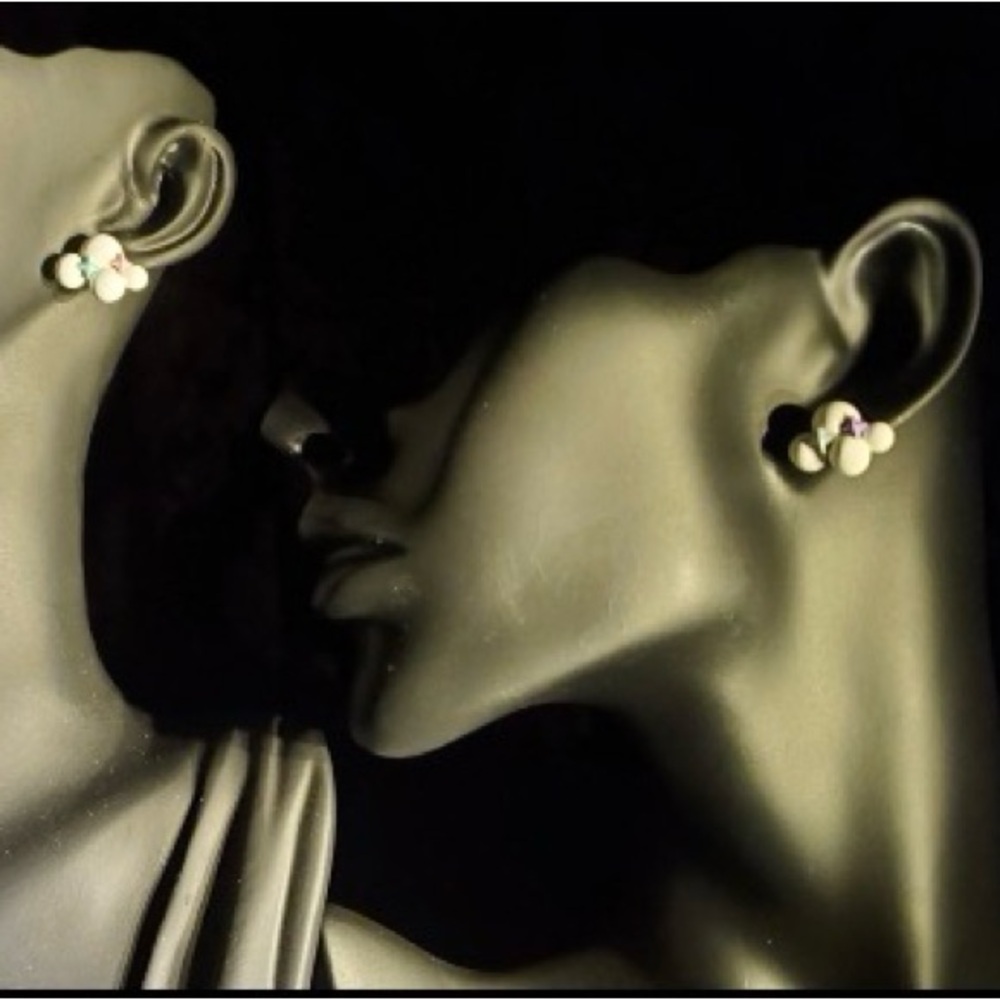 Elegant Cream Cloud Earrings